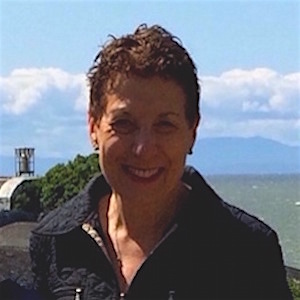 Dr. Laura Mills Bio | Dr. Laura Mills